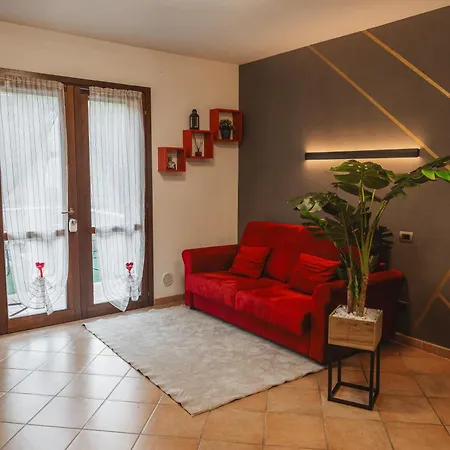 La Balena Bianca House