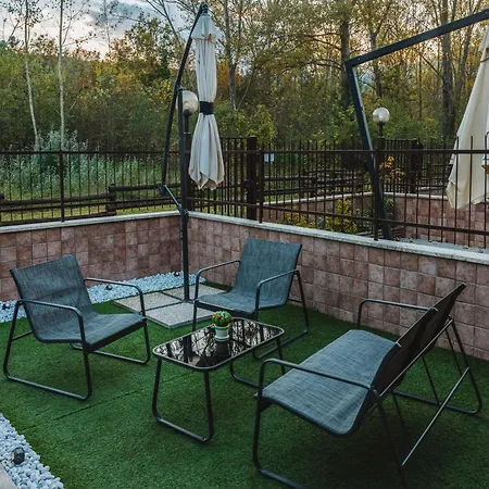 La Balena Bianca House Ferienhaus *